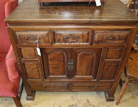 A Chinese cabinet, width 95cm, depth 50cm, height 95cm